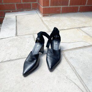 ✨ Black Pointed Toe Block Heels | Wittner